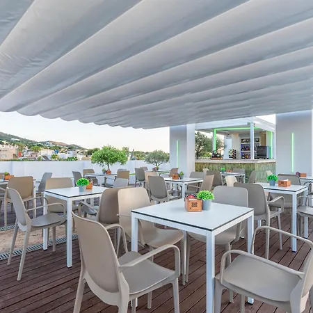 Ξενοδοχείο Rober 3*