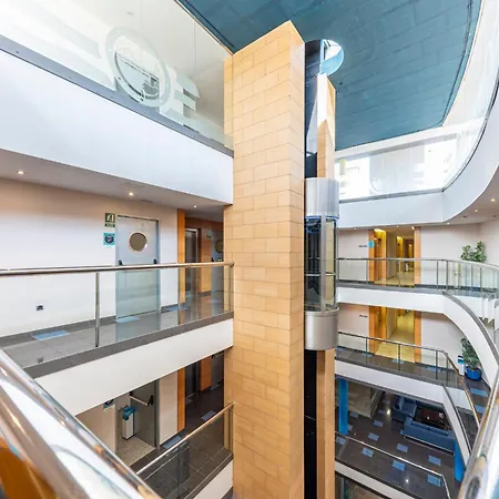 Rober Ξενοδοχείο El Albir